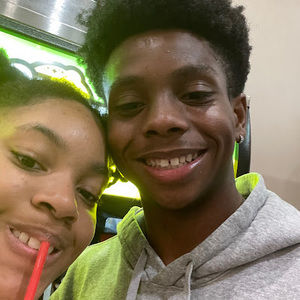 Meet your Posher, Cameron